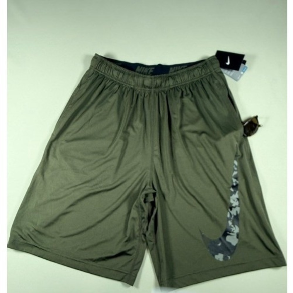 Nike Dri-FIT Mens Training Shorts Olive Green Camo Swoosh 839525-325 Large